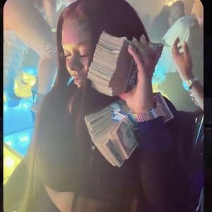 Meet your Posher, Maryam